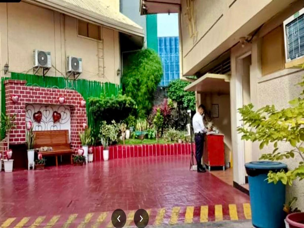 Oyo 971 Liza Lodge Pasay Esterno foto